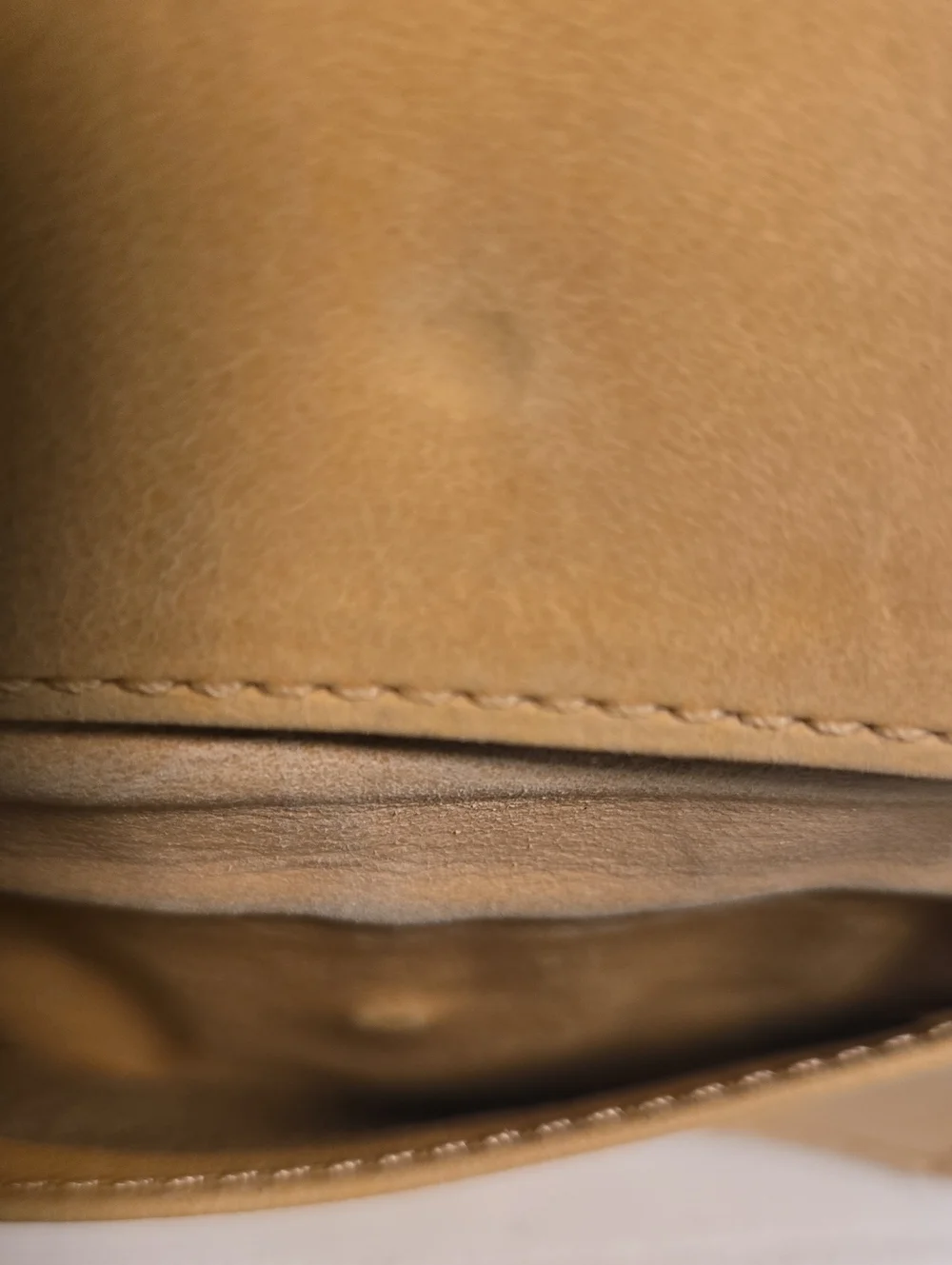 Chloé Tan Leather Card Wallet/Keycase